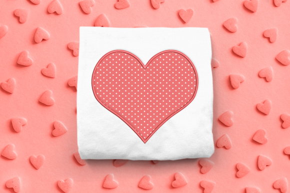 Evaluating the Basic Heart Applique for Boutique Sweatshirt Projects